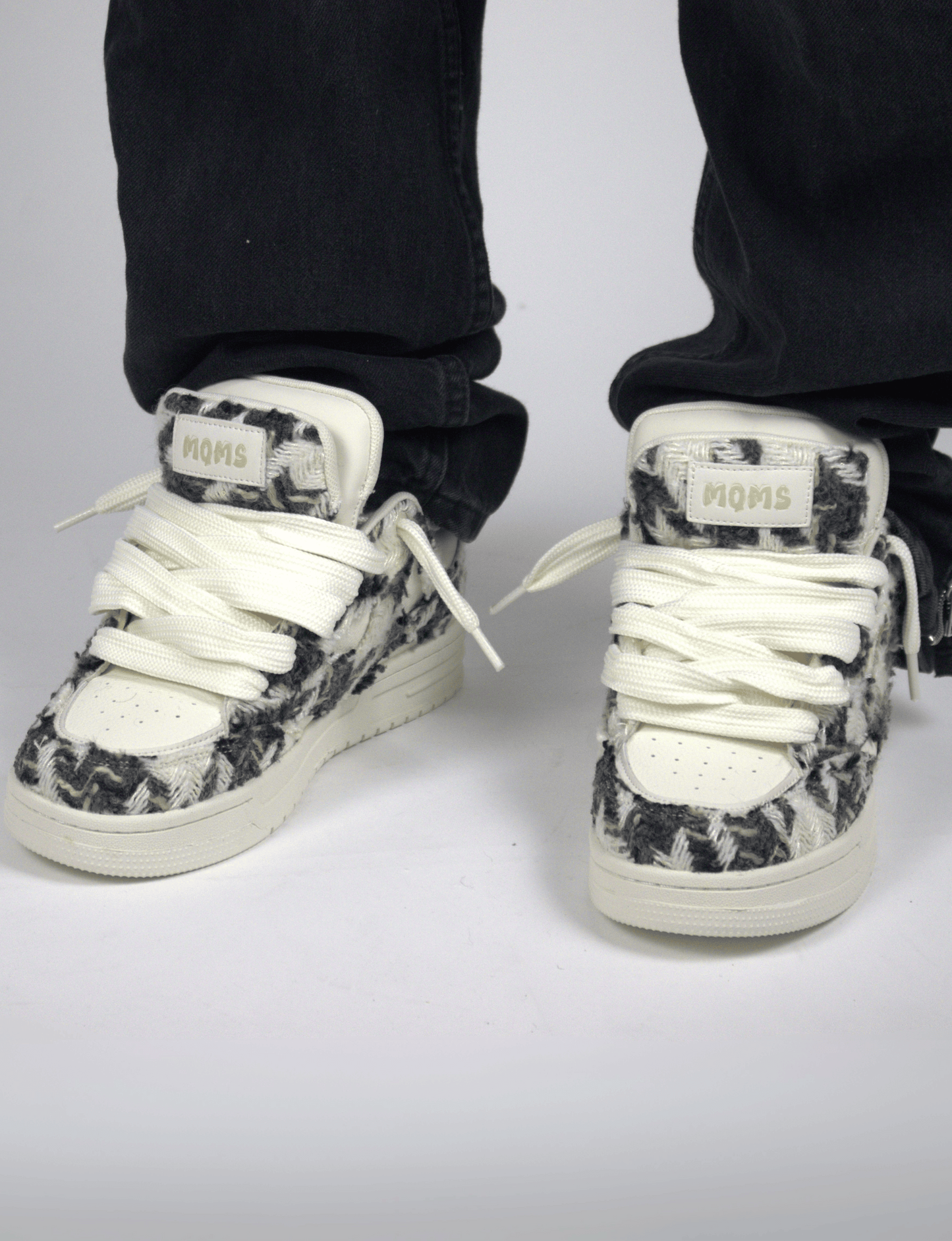Wolf Double Tongue Sneakers