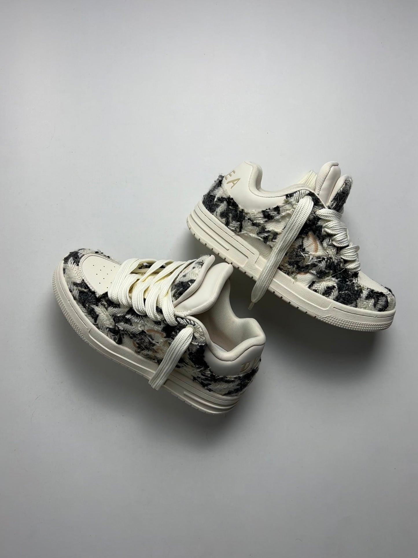 Wolf Double Tongue Sneakers