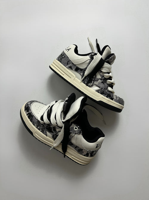 Venom Double Tongue Sneakers