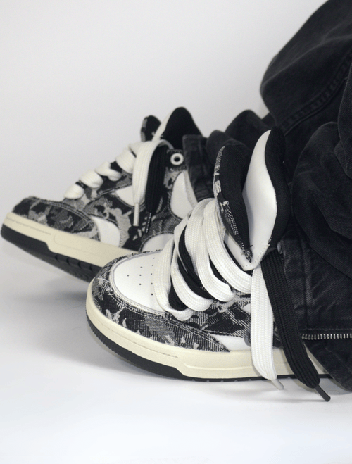 Venom Double Tongue Sneakers