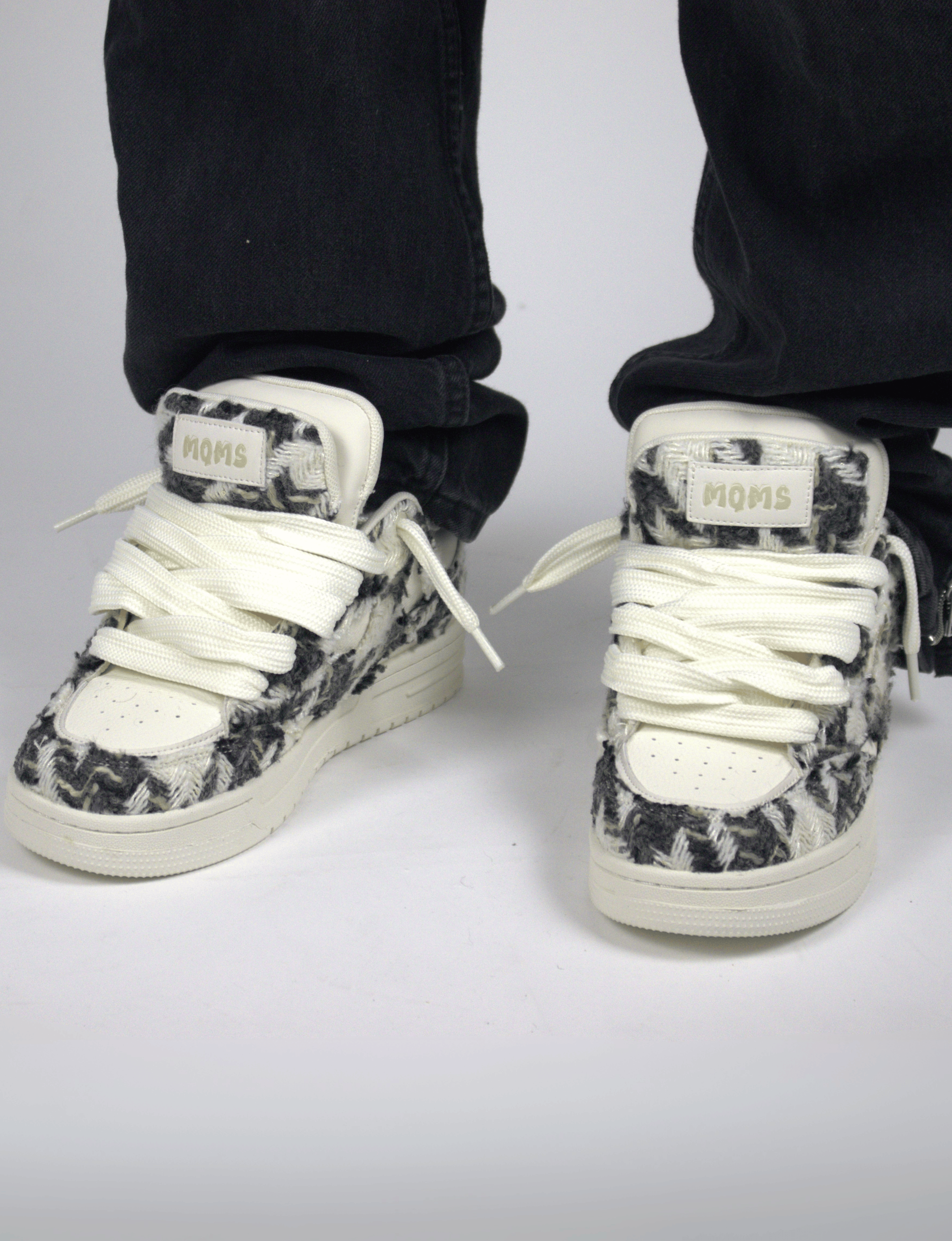 Wolf Double Tongue Sneakers