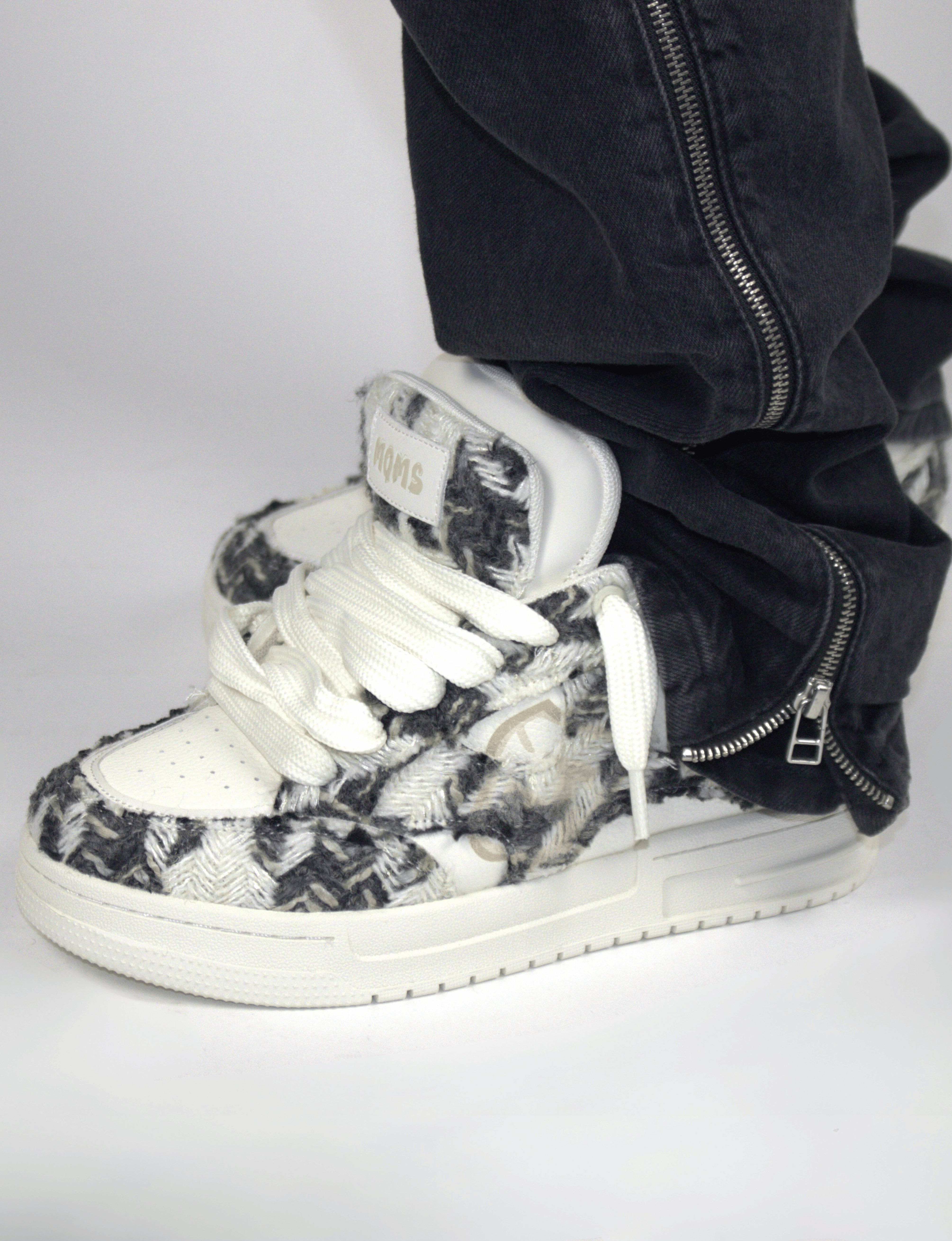 Wolf Double Tongue Sneakers