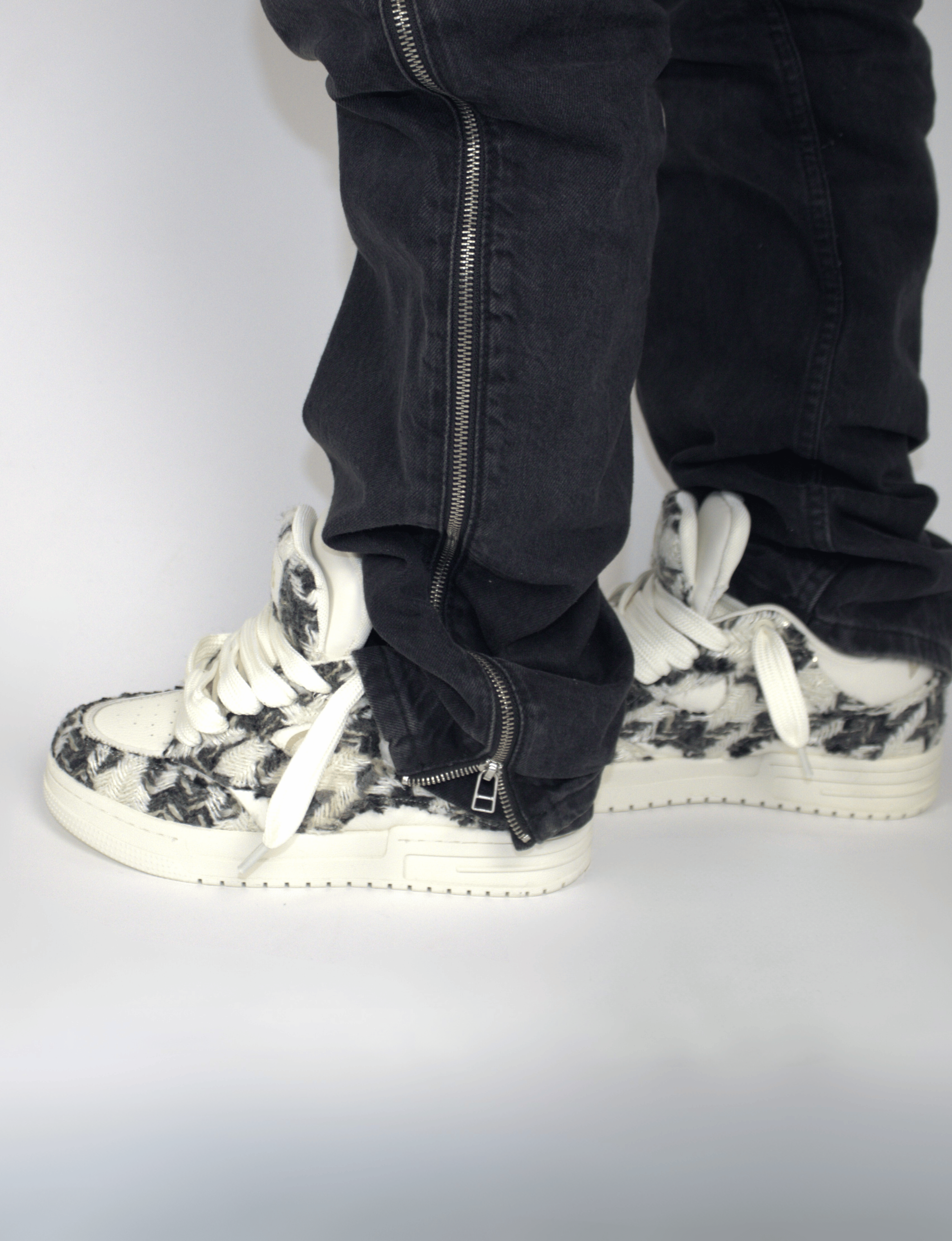 Wolf Double Tongue Sneakers